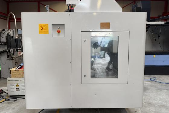 Microcut Challenger - VMC2418 3-axis CNC machine (VMC) used