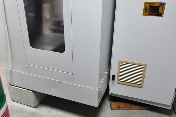 BRIDGEPORT - VMC 1000 XP