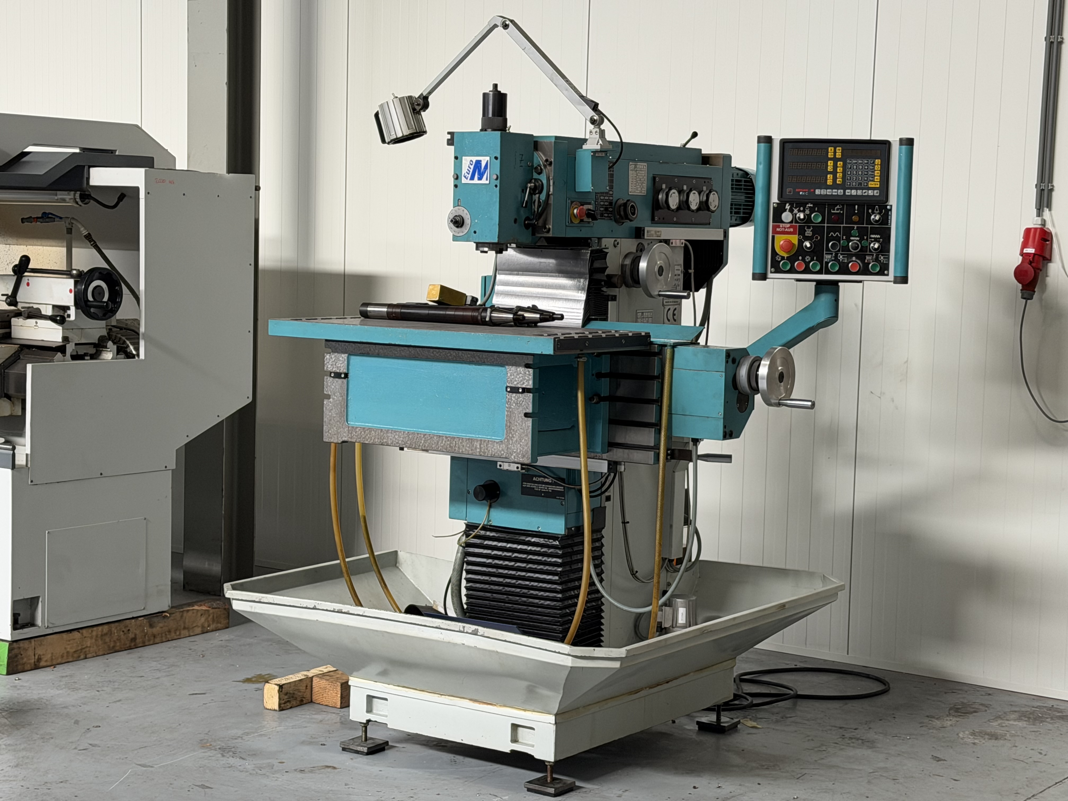 EUROMILL - FUS 32 Milling machine used | Mach4Metal