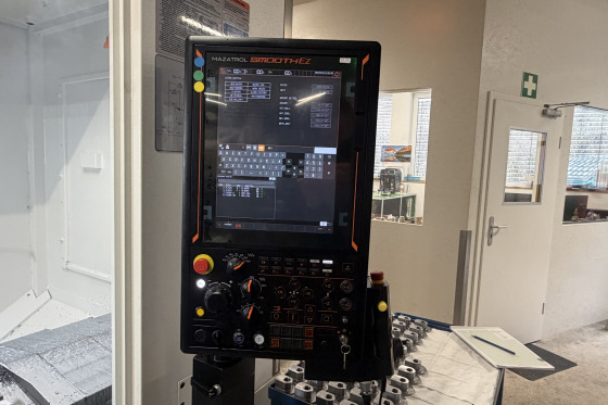 MAZAK - VCE-600 3-axis CNC machine (VMC) used | Mach4Metal
