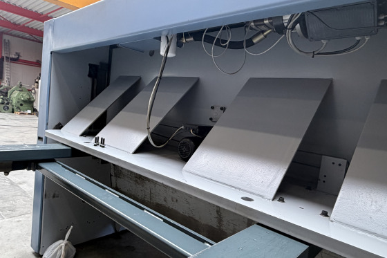 SAFAN - HT 255-8