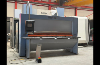 Safan HT 2550 x 8 mm NC-Guillotine Mach4Metal Tafelschere Knipschaar Amada Trumpf 9237