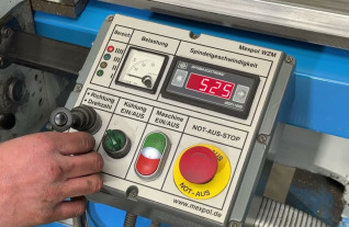 MEXPOL TUB40 Universal Turning Lathe Mach4Metal Drehmaschine LUZ 9477 400 x 1000 mm 1-2