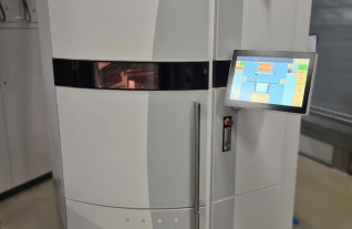 EOS - P110 Velocis