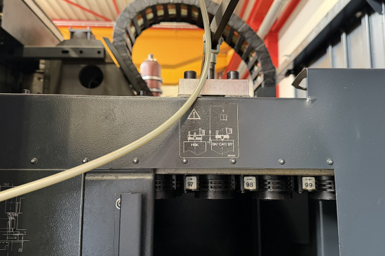 DMG MORI - DMF 260-7