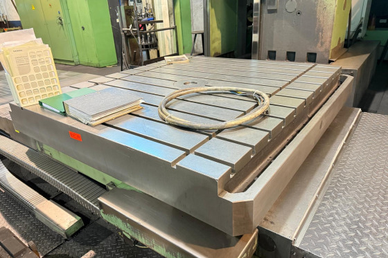 TOS VARNSDORF - WHN 13 CNC