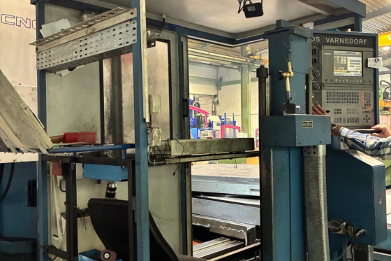 TOS VARNSDORF - WHN13CNC