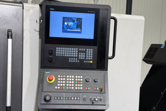 DOOSAN - PUMA GT3100M