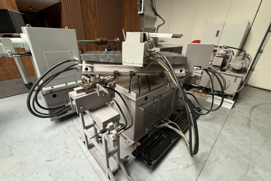 LEIFELD - PNC 750