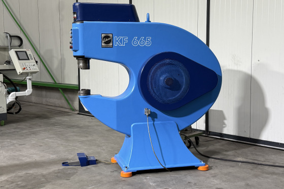 Walter Eckold - KF 665 Gigant