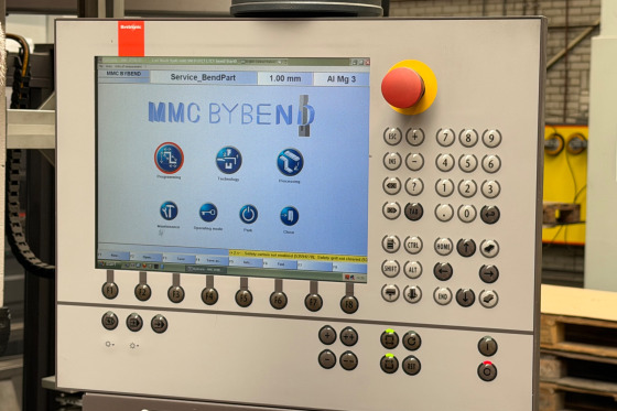 BYSTRONIC - Xpert 400