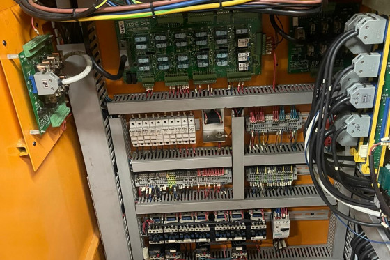 YCM Supermax - V-116A