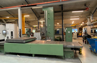 Tos-WHN-13-CNC-Horizontal-borer-Front