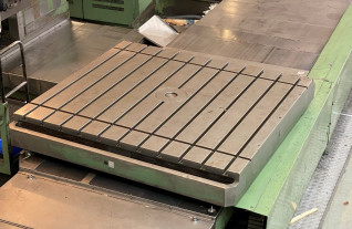 Tos-WHN-13-CNC-Table