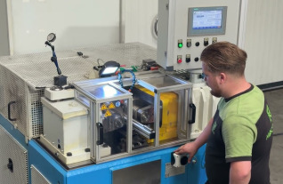 Pee Wee P10CNC Rolling Machine Mach4Metal 9816 Siemens Simaric Wirhworth Mach4Metal Metric 2-2