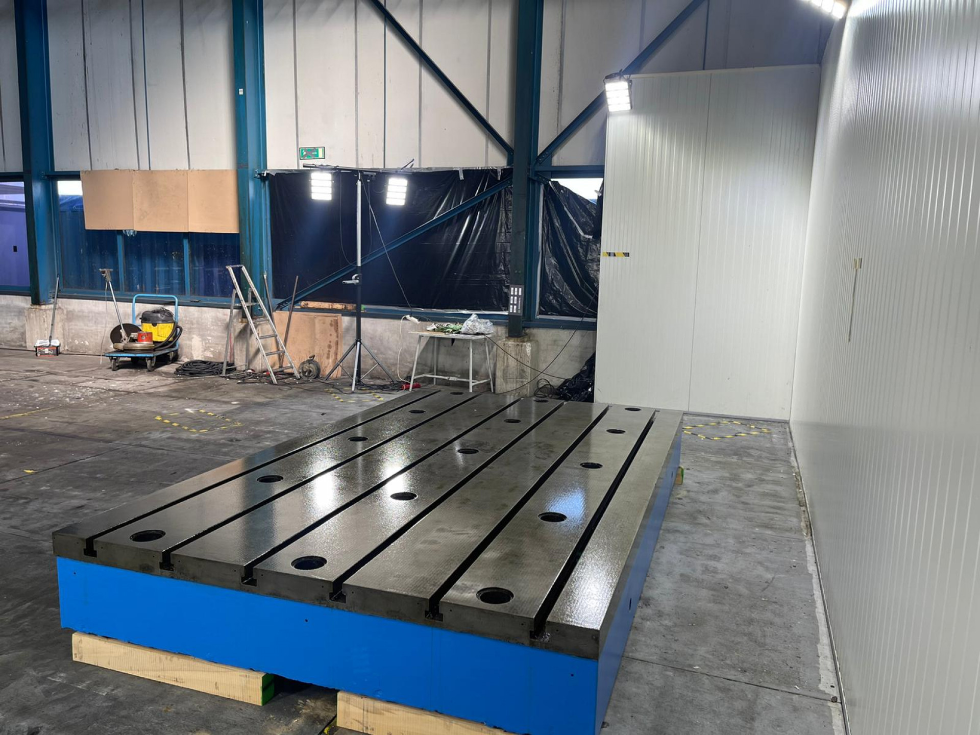 New And Used Machine Tools & Equipment
