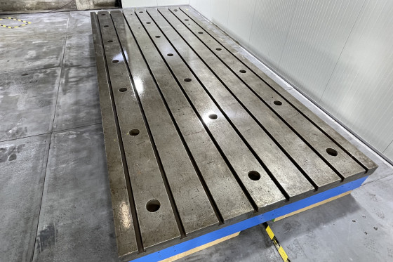 STOLLE - T-slotted Floorplate
