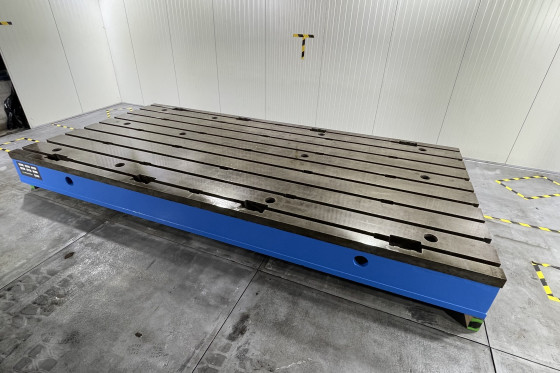 STOLLE - T-slotted floorplate