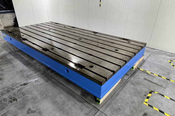 STOLLE - T-slotted floorplate