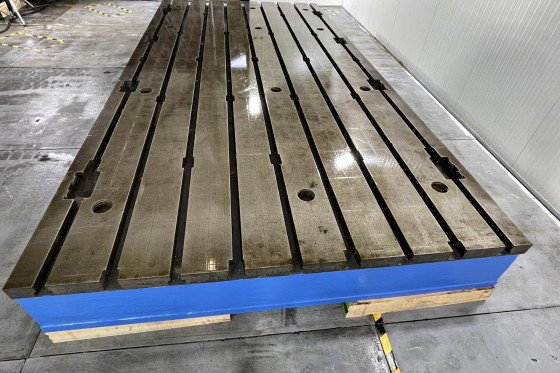 STOLLE - T-slotted floorplate