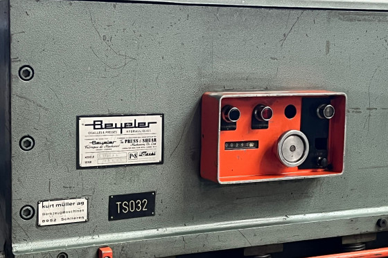 BEYELER - C 3100/6