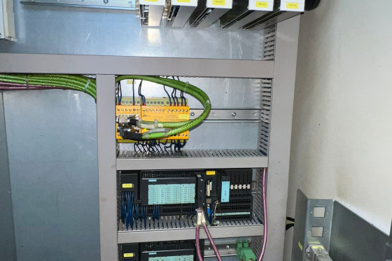 VDF BOEHRINGER - DUS 800 Ti