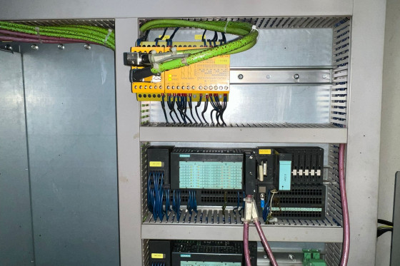VDF BOEHRINGER - DUS 800 Ti