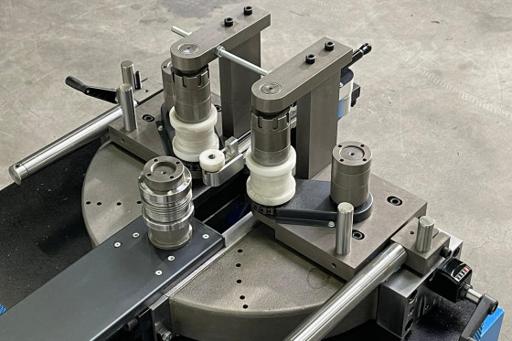 PBT - ARKUS 12 PC300-3