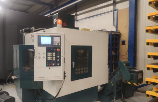 horizontal-machining-centres-feeler-qm-22a-apc-6342-3