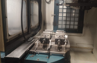 horizontal-machining-centres-feeler-qm-22a-apc-6342-21