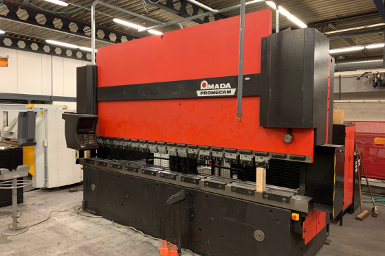 AMADA - HFBO 220-4