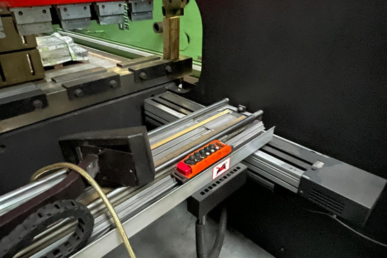 AMADA - HFBO 220-4