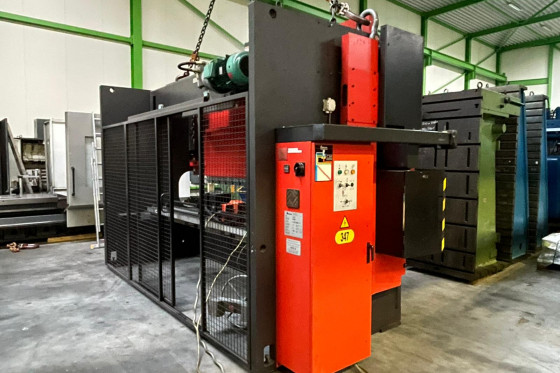 AMADA - HFBO 220-4