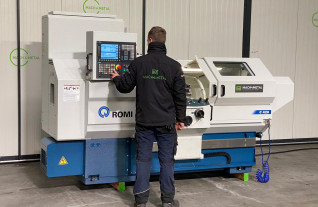cnc-turning-lathes-romi-c420-6311-12