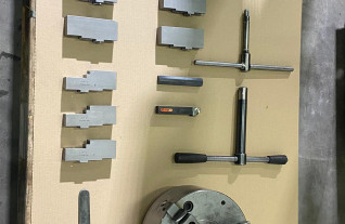 lathes-colchester-triumph-2500-vs-6285-18
