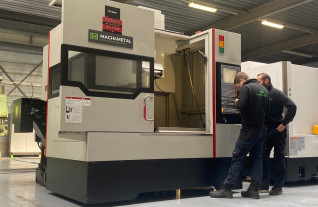 3-axis-machining-centres-quaser-mv184p-12b-6270-1
