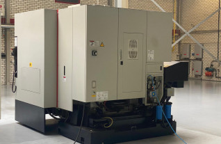 3-axis-machining-centres-quaser-mv184p-12b-6270-6