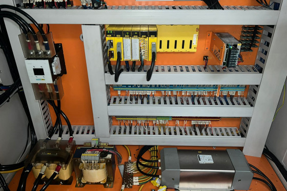 DOOSAN - PUMA 600