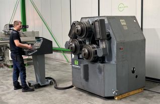 PULLMAX  KUMLA - Z-60 CNC 
