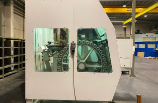 y-axis-wfl-austria-millturn-m100-6212-6