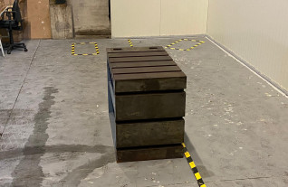 corner-plates-box-tables-asquith-cast-iron-6160-4