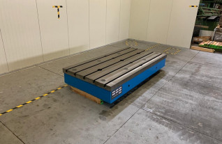 t-slotted-floorplates-stolle-6152-1