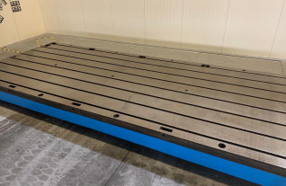 t-slotted-floorplates-asquith-cast-iron-6137-9