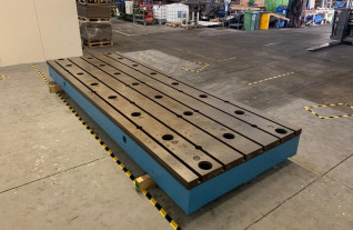 t-slotted-floorplates-stolle-6126-7