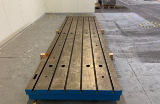 t-slotted-floorplates-union-cast-irion-6125-2